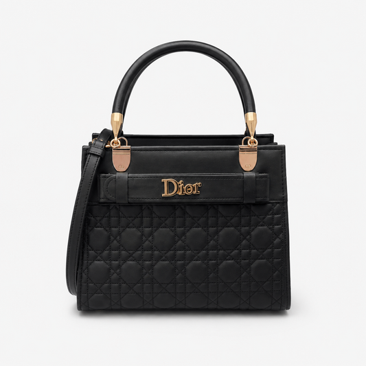 Luxury Black Quilted Handbag for Women – Elegant Designer Style Tote Bag with Shoulder Strap